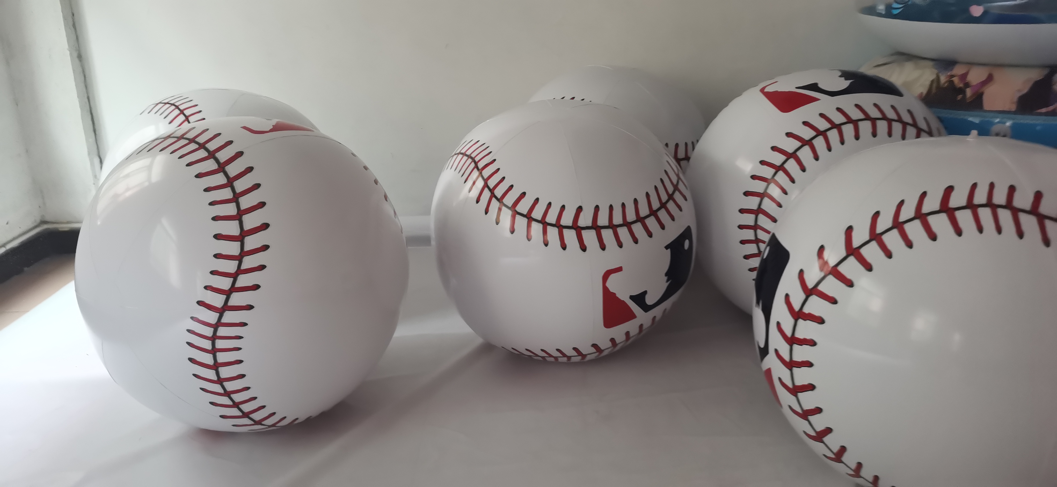 Crowd spheres Autumn/Winter 2025